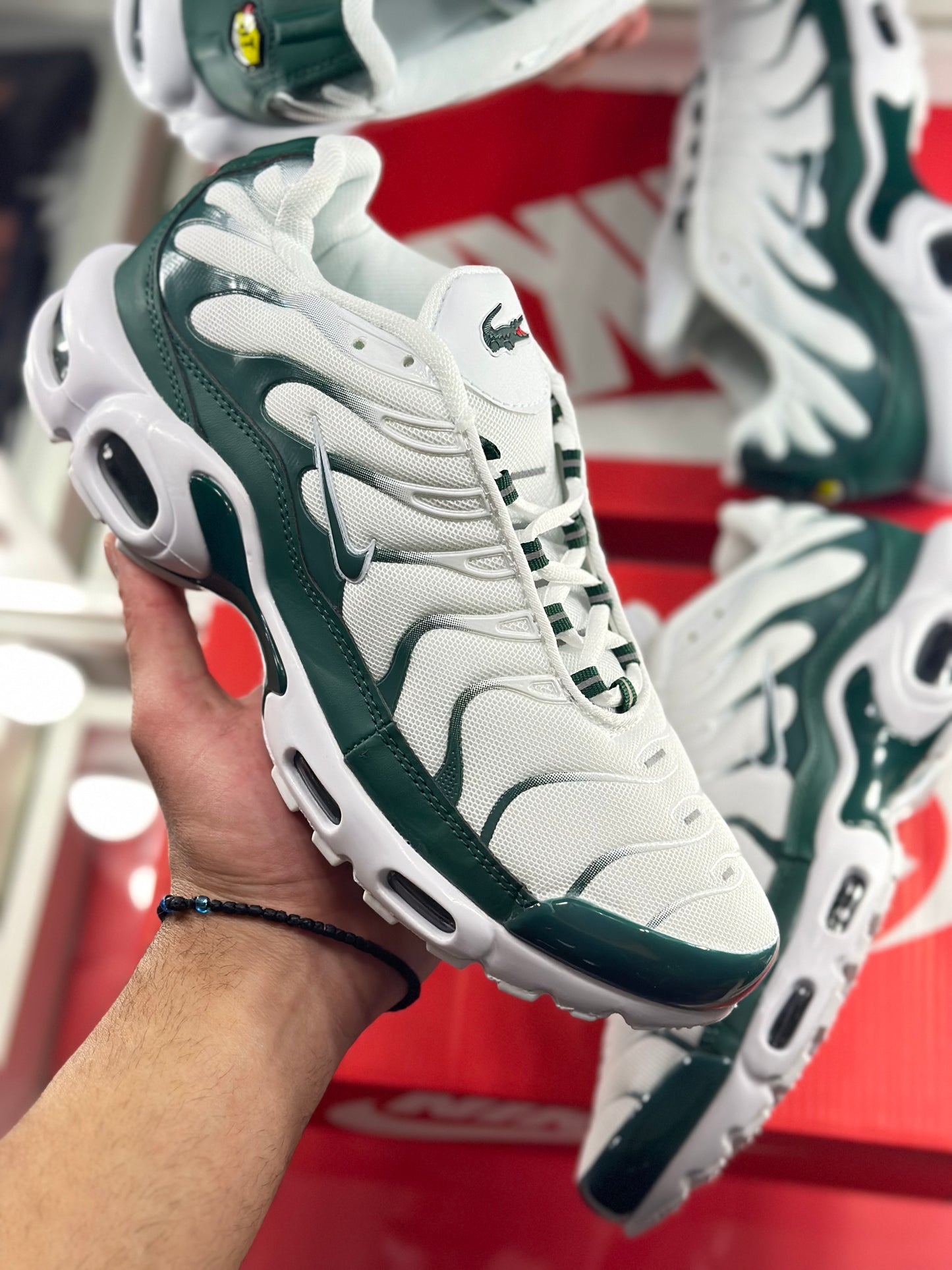 Nike Air Max plus X Lacoste