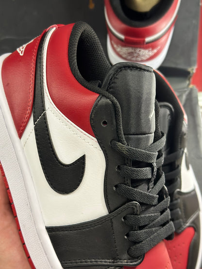 Jordan 1 low Black/Red