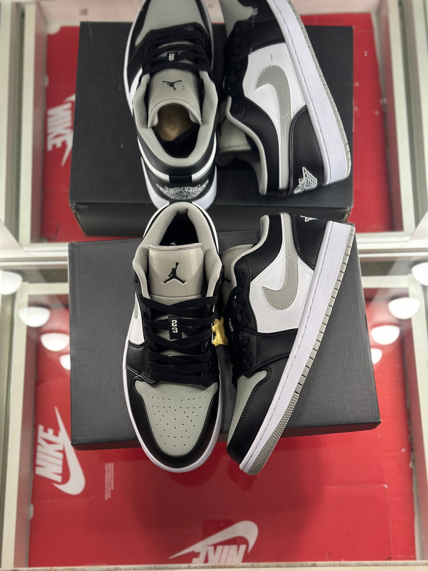 Jordan 1 low Black/Grey