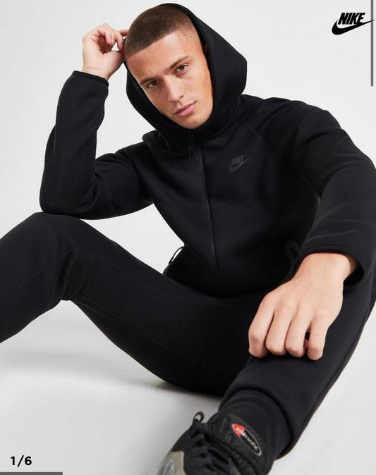 Nike tech fleece tracksuit BLACK