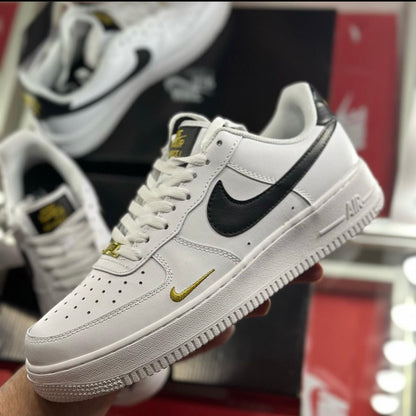 Nike air force 1 essential