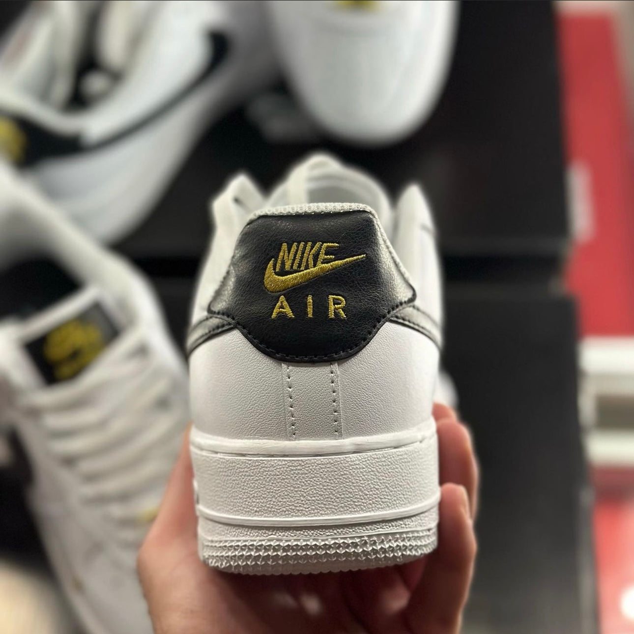 Nike air force 1 essential