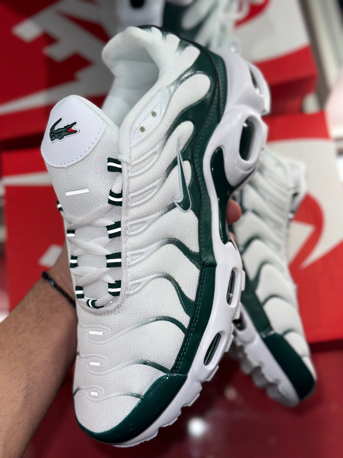 Nike Air Max plus X Lacoste