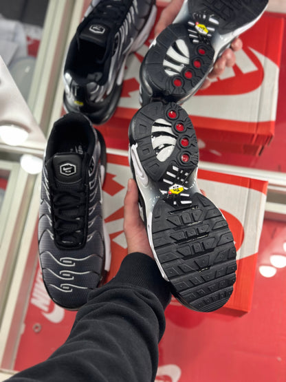 Nike air max plus Grey Smoke