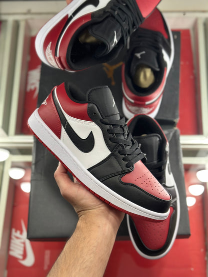 Jordan 1 low Black/Red