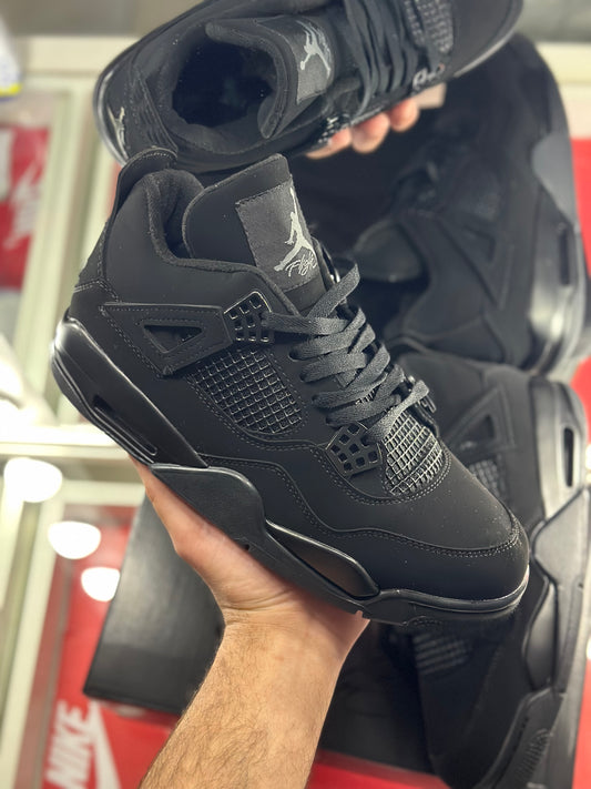 Jordan retro 4 black cats