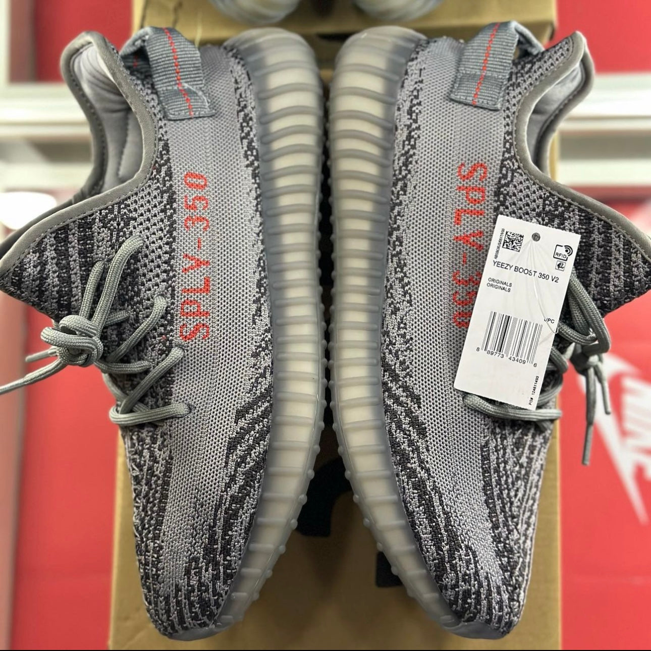 Adidas Yeezys 350 v2 beluga 2.0